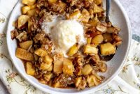 Set-It-and-Forget-It Apple Crisp