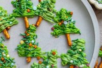 Festive Pretzel Tree Treats