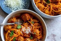 Cheesy Baked Spaghetti and Meatball Casserole