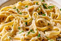 Creamy Protein Cottage Cheese Alfredo
